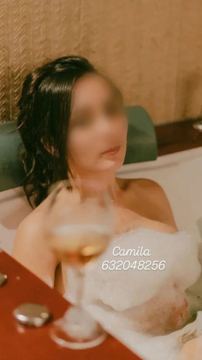 BOMBONCITO FOGOSA, TRAVIESA Y CACHONDA