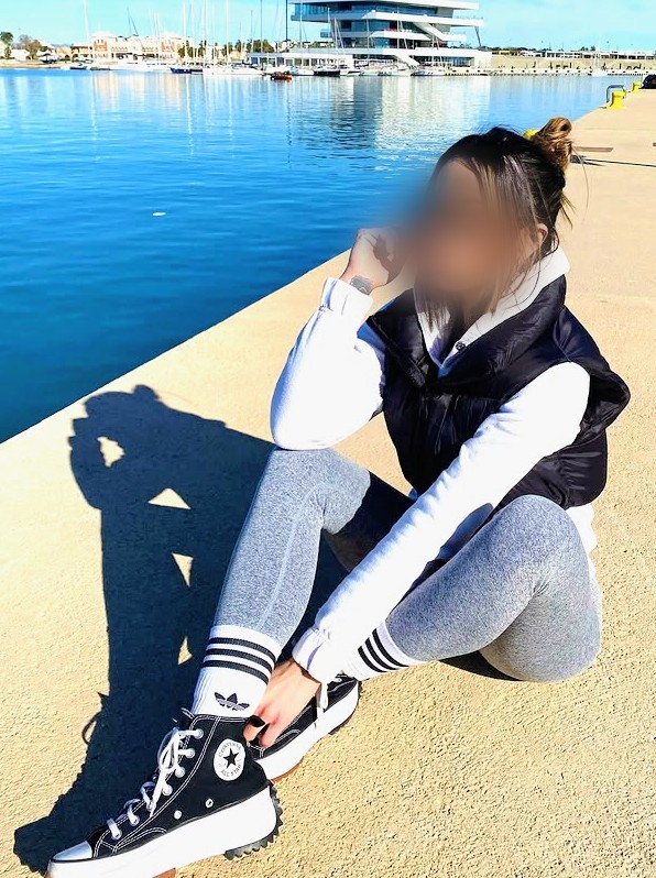 ESTHER, ESPAÑOLA DELGADA 36 AÑOS