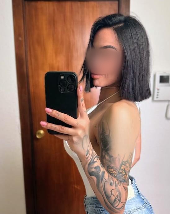 ESTHER  ESPAÑOLA 110 DE PECHO SUPER EXTROVERTIDA…