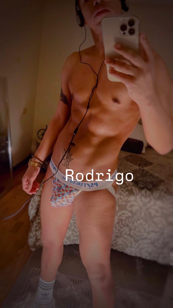 RODRIGO ,exclusivo , discreto ,FIESTERO, fogoso EN VALLÁDOLID