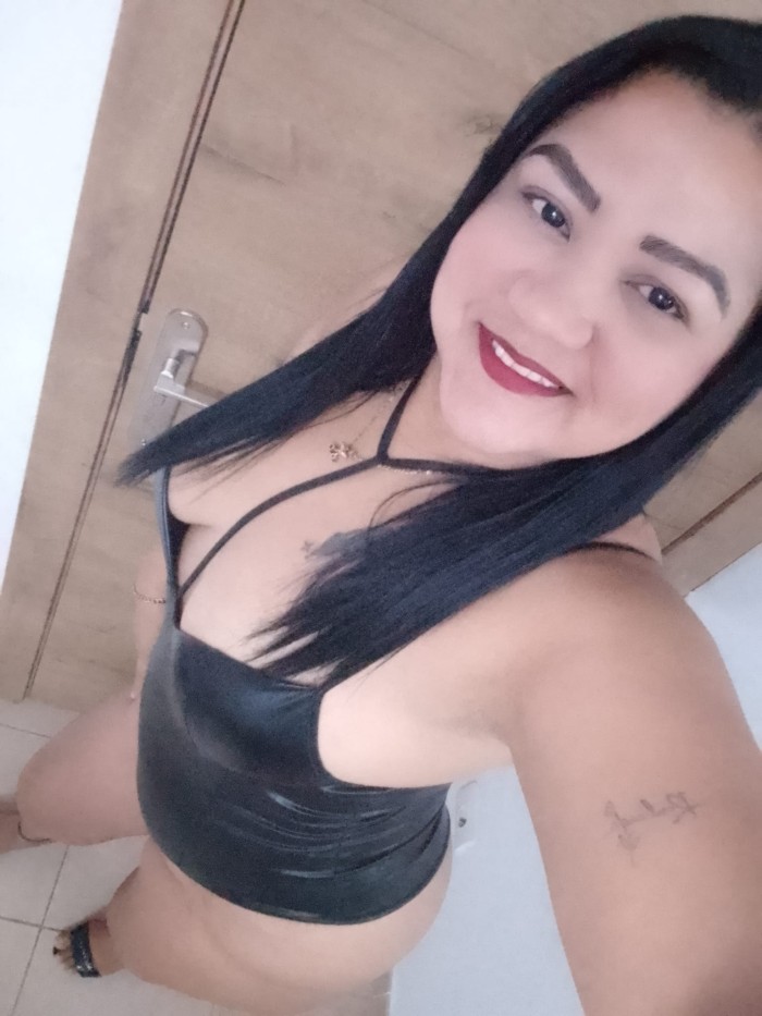 EN SAN ISIDRO SENSUAL  APASIONADA  BUENA  AMANTE