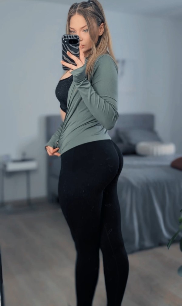 Rubia amigable Nueva en  Barcelona HOSPITALET DE LLOBREGAT ESPERO CONOCERTE