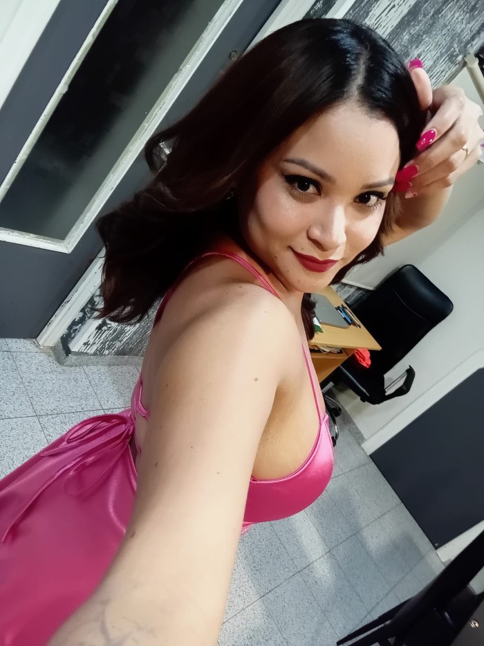 DANIELA 24H EN ALCANTARILLA CON GANAS DE FIESTA !