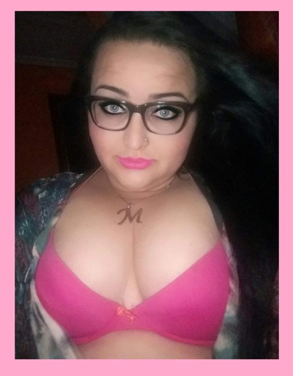 TRANS MAYA GORDITA PASIVA FIESTERA EN BARCELONA POR PLAZA ESPAÑA