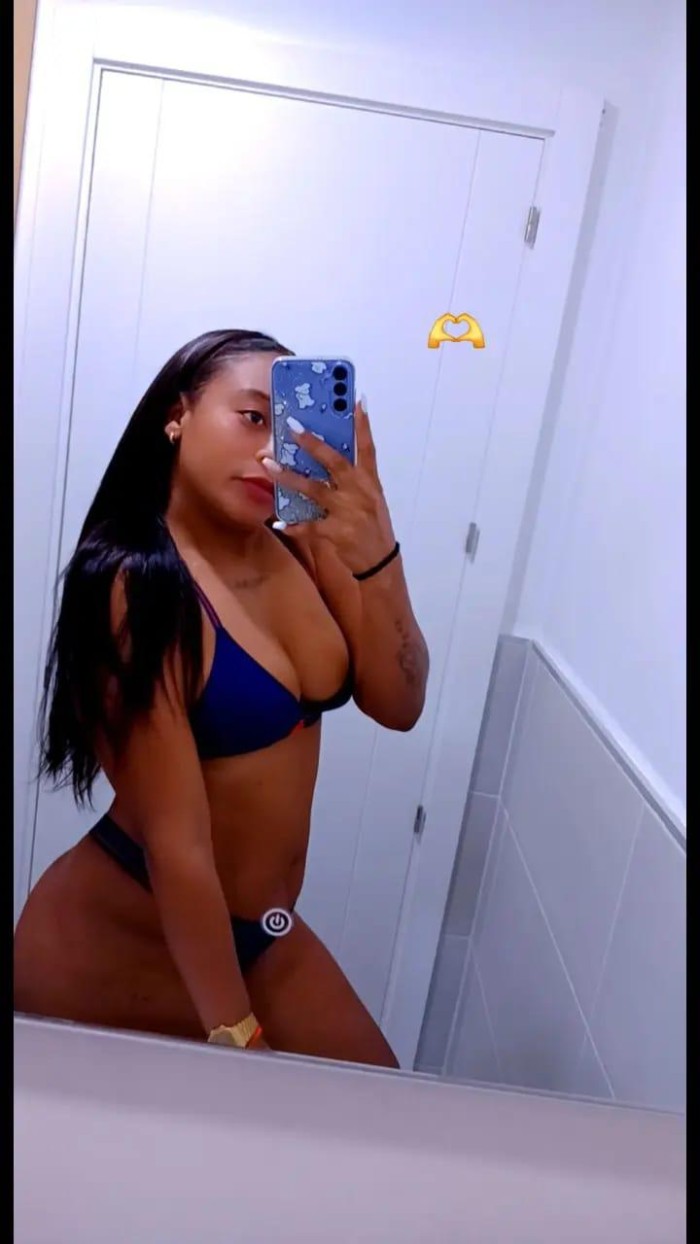 Novedad tú mulata más cachonda fiestera 22 añitos
