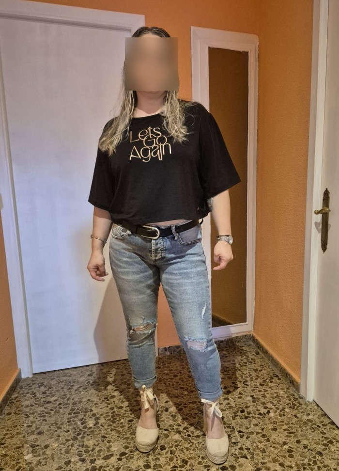 Ana tu chica particular  caliente ven y disfrutara