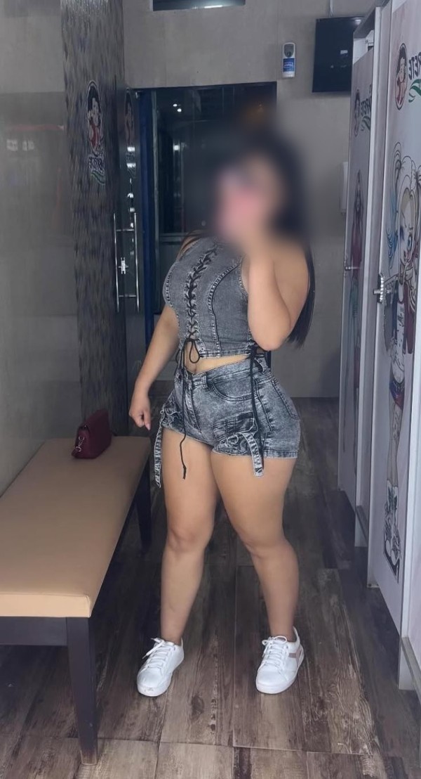 BELLA LATINA TU DIOSA ARDIENTE UNICA CACHONDA FIESTERA NOVEDAD LLÁMAME
