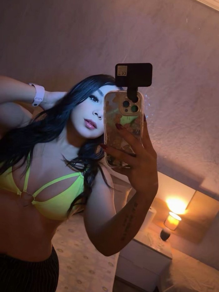 señorita guapa tetas bellas culo mojadito