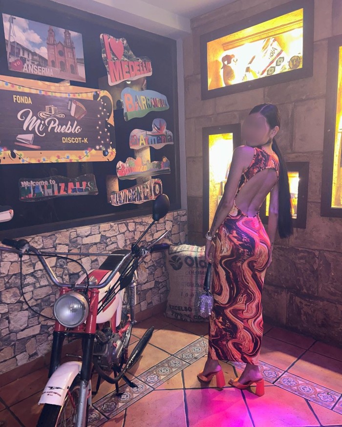 DIVERTIDA SENSUAL APASIONADA BUENA AMANTE