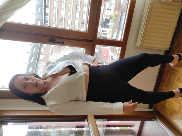 SOY SILVIA CUERPAZO PECHAZOS LA HERMOSA NUEVA