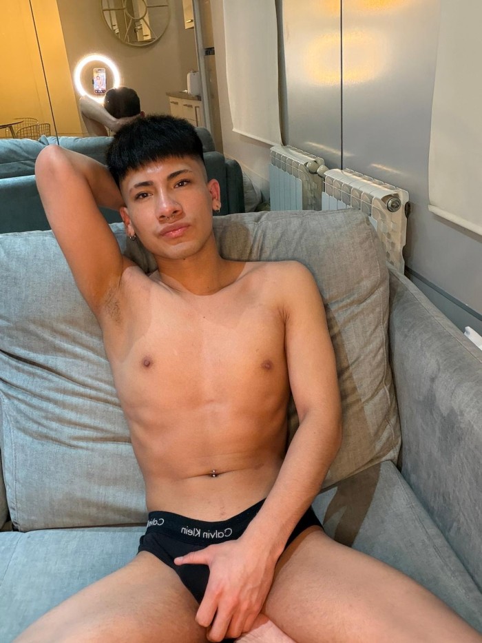 Chaval XL fiestero y caliente