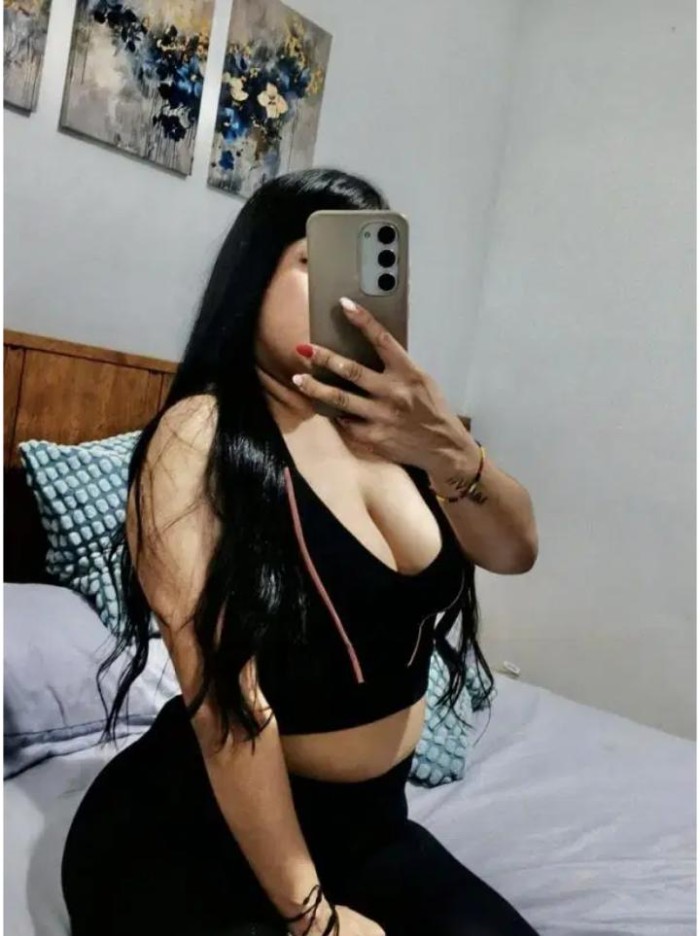 COLOMBIANA MENTE ABIERTA PARA EL PLACER TUYA