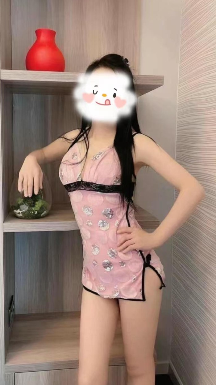 EXÓTICA CHICA ORIENTAL, USERA, 678850008