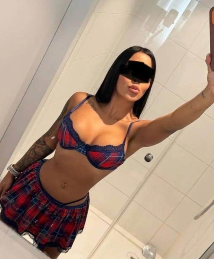 PILAR ARDIENTE SEXY GUAPA FIESTERA JUGUETONA