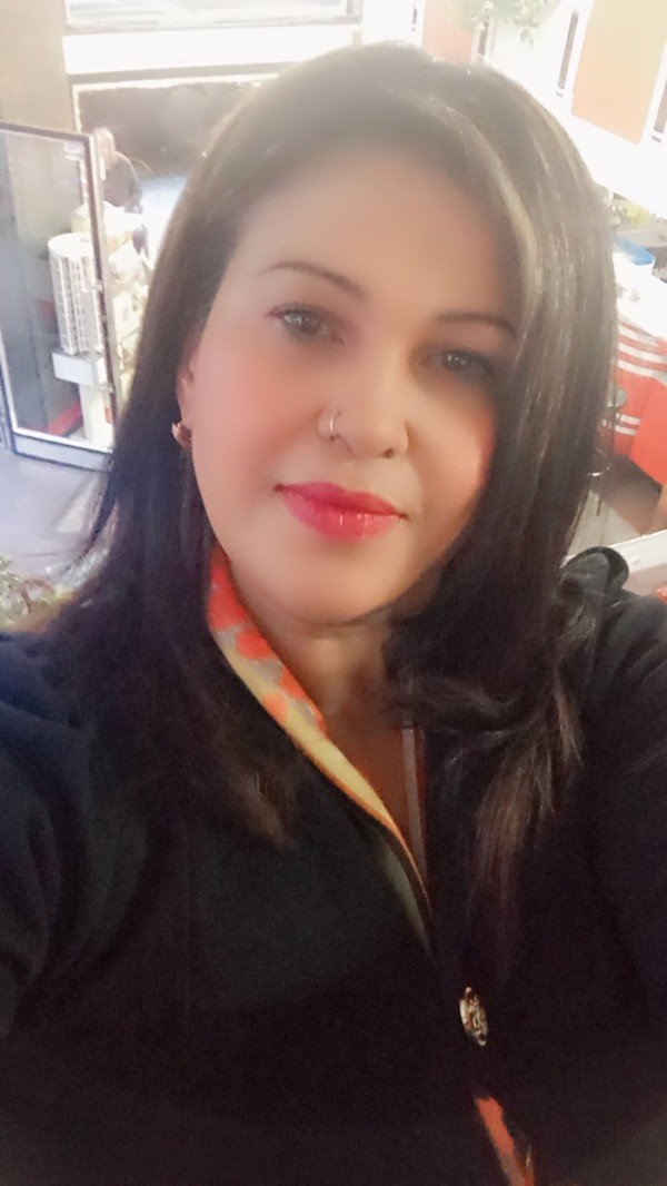 SOY SU AMANTE SU PERRA LA REINA TRAGONA ERANDIO