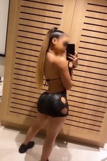 Chica nueva ardiente por primera vez en tu ciudad