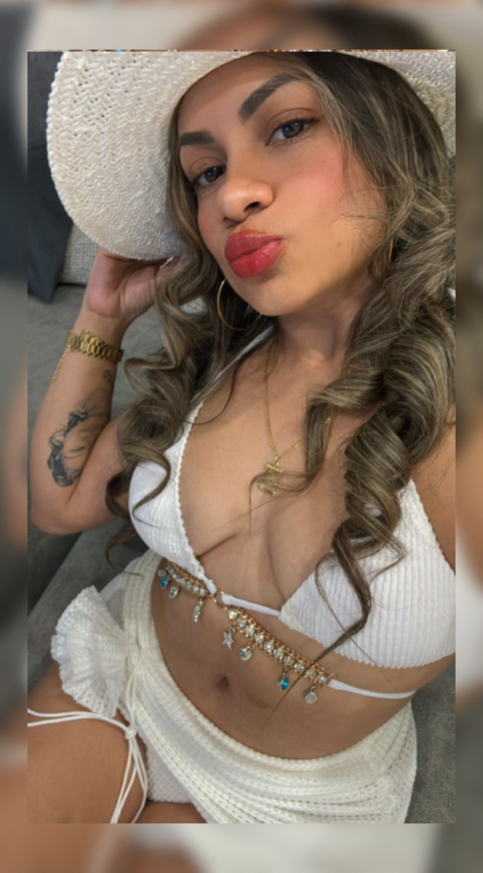 ARDIENTE SENSUAL,FIESTERA