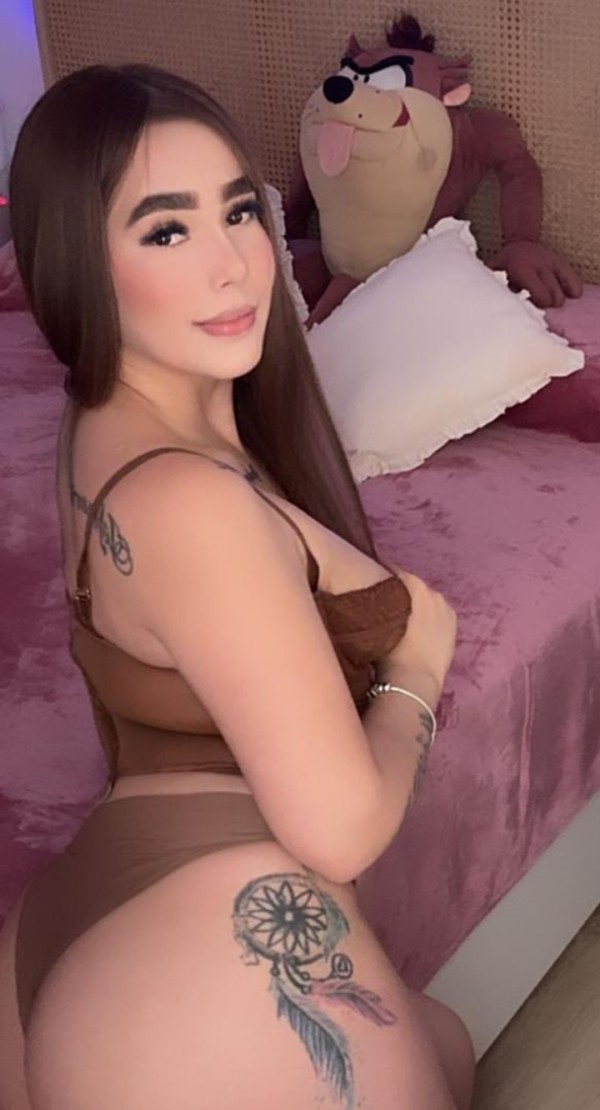 COLOMBIANA DE LUJO MORBOSA Y ADICTIVA PARA TI