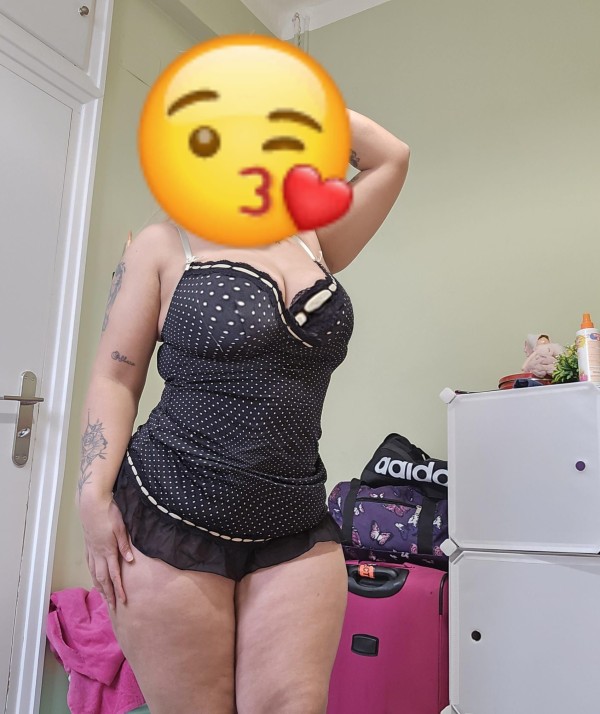 Paraguaya..tetona…cachonda.. rellenita …fiestera