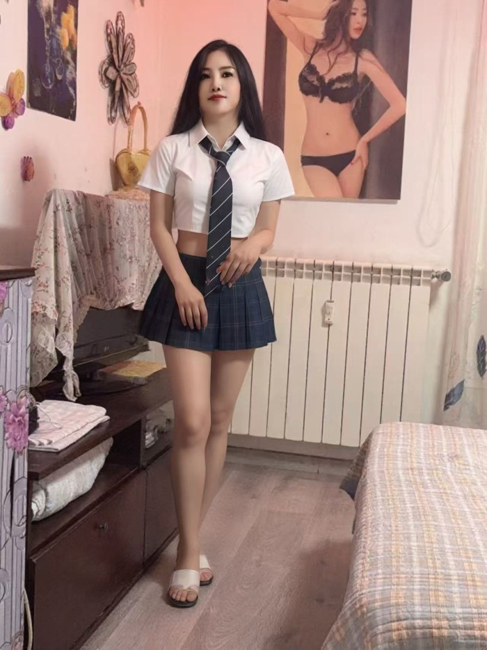SOMOS TUS AMIGAS CHINAS MÁS ATREVIDAS