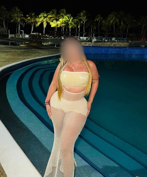 MELANY LATINA DE VUELTA A PLAMA