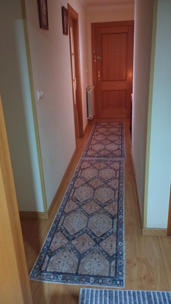 Habitación disponible para chicas tranquilas