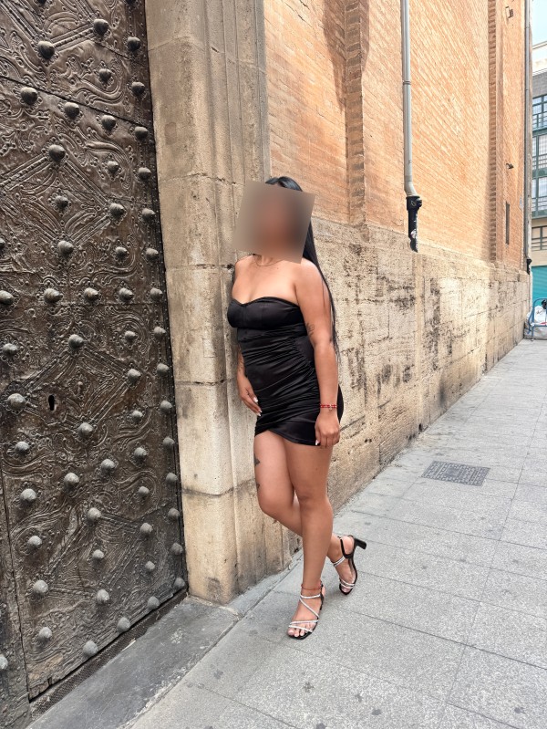 Valeria 19 años, salidas económicas festera y cachonda, en Torrente