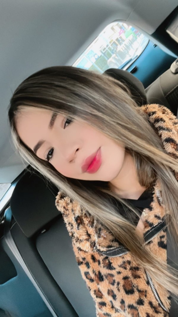 LUISA ATRACTIVA RECIEN LLEGADA A BILBAO