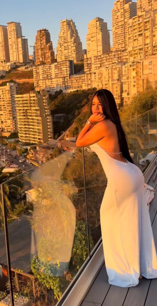 VENEZOLANA FIESTERA A TOPE NUEVA EN AVILES 24H