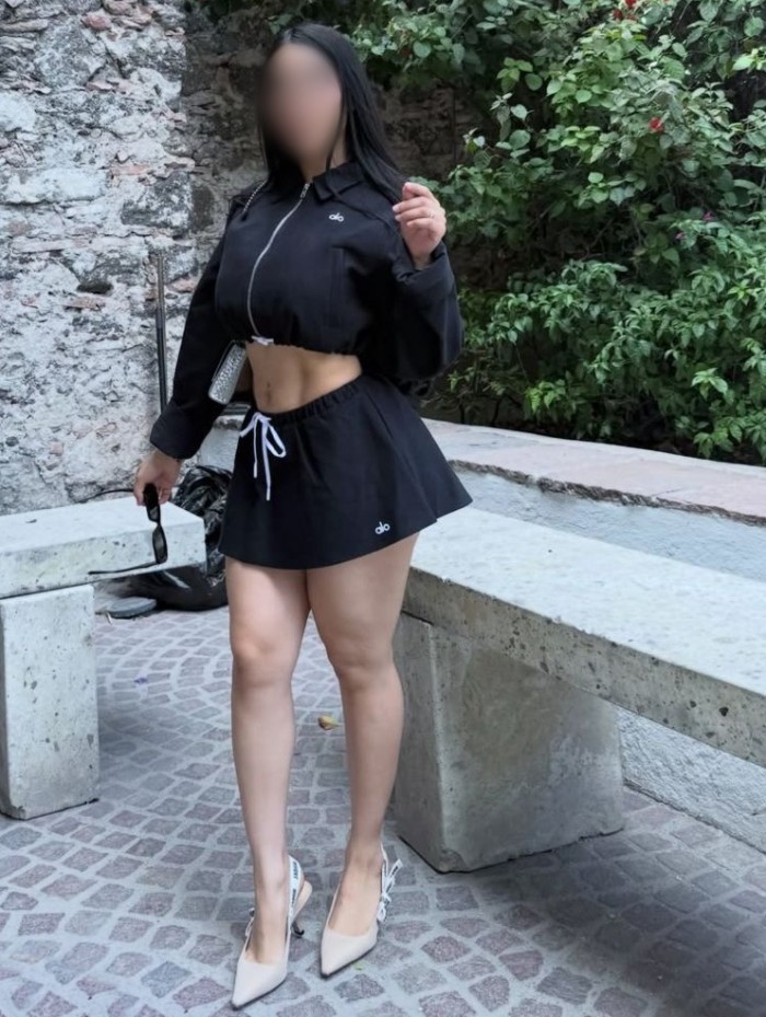 ZUKI NOVEDAD ENCANTADORA GUAPISIMA DE LUJO