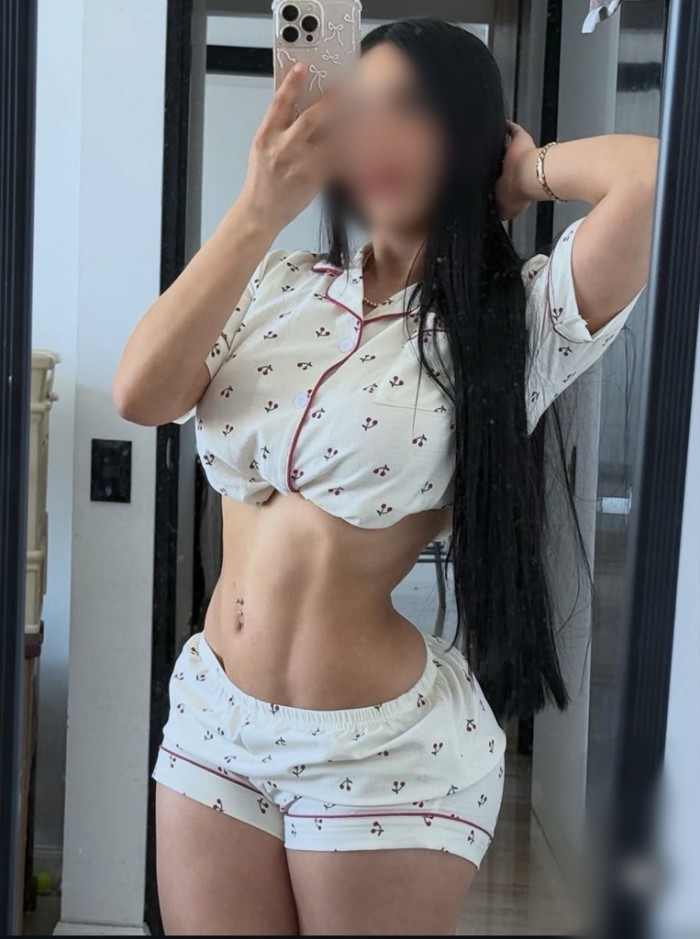 ZUKI NOVEDAD ENCANTADORA GUAPISIMA DE LUJO