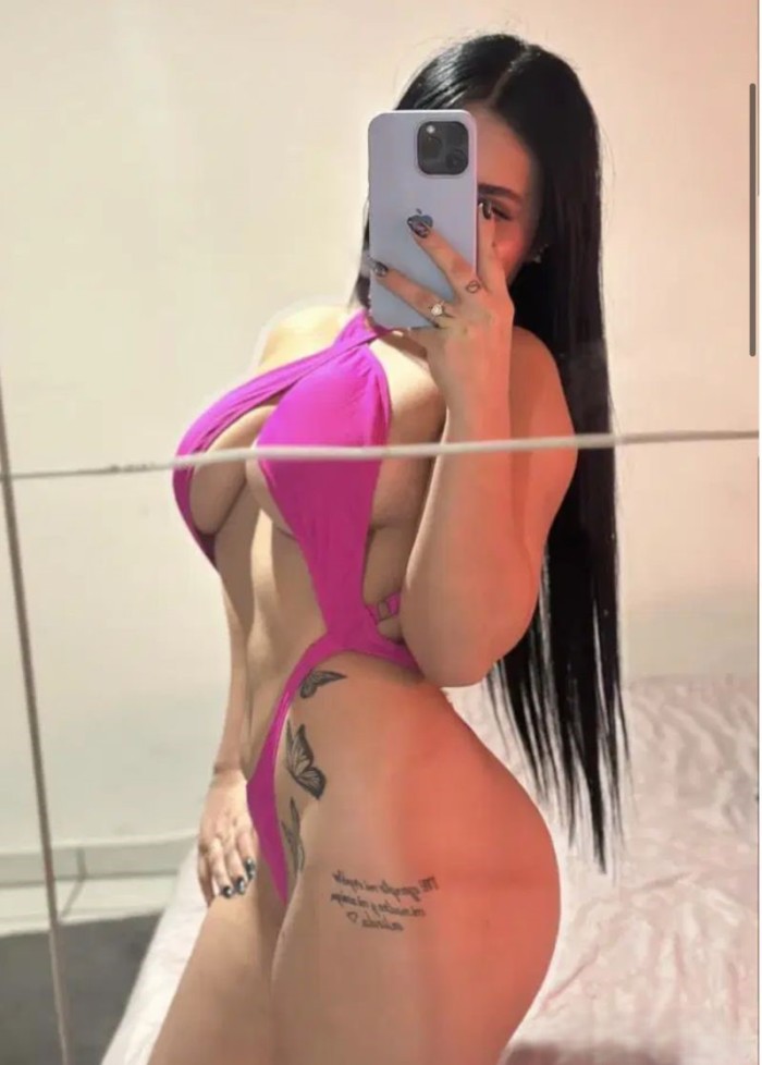 La colombiana más dulce y traviesa de Albolote