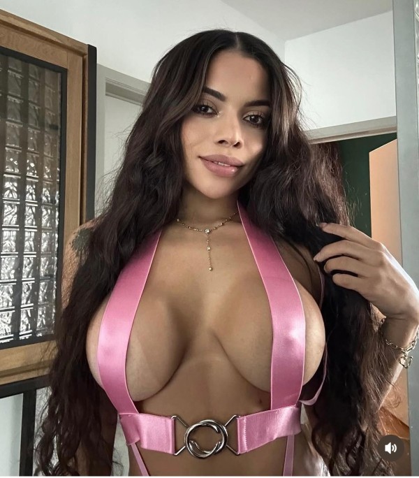 RAQUEL LA REINA DE LA CUBANA