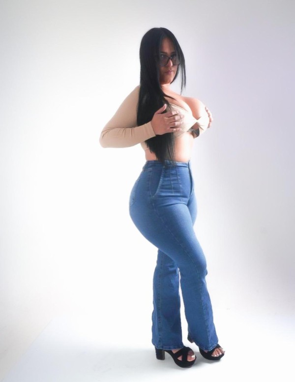 SOFIA ESCORTS RECIEN EN EL SUR DE TENERIFE