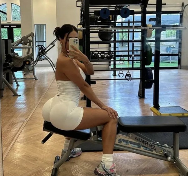 Hermosa Dulce y Tierna Masajista
