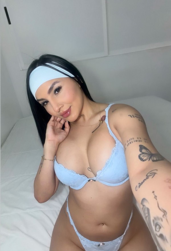 Karina – Venezolana Acompañante de Lujo en Ibiza