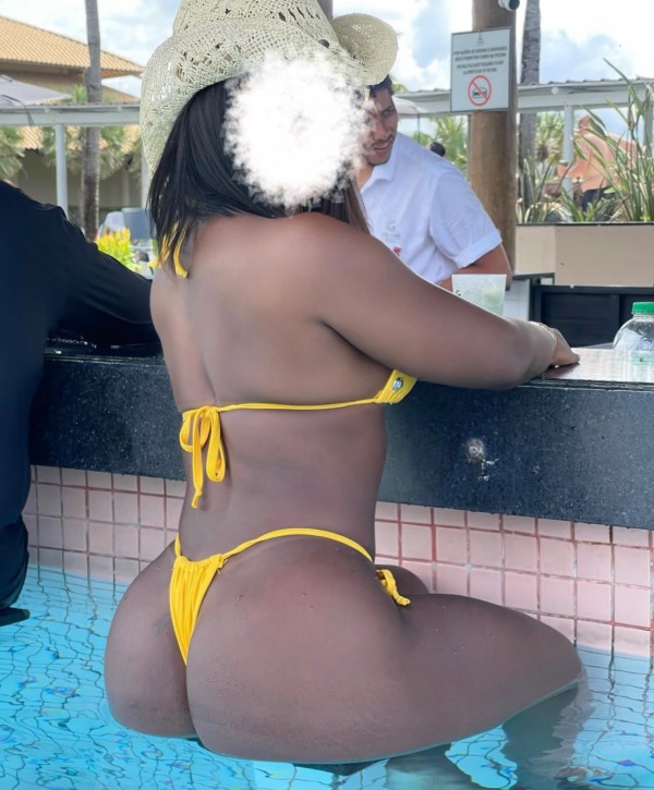 Tiana ven a conocerme  llámame