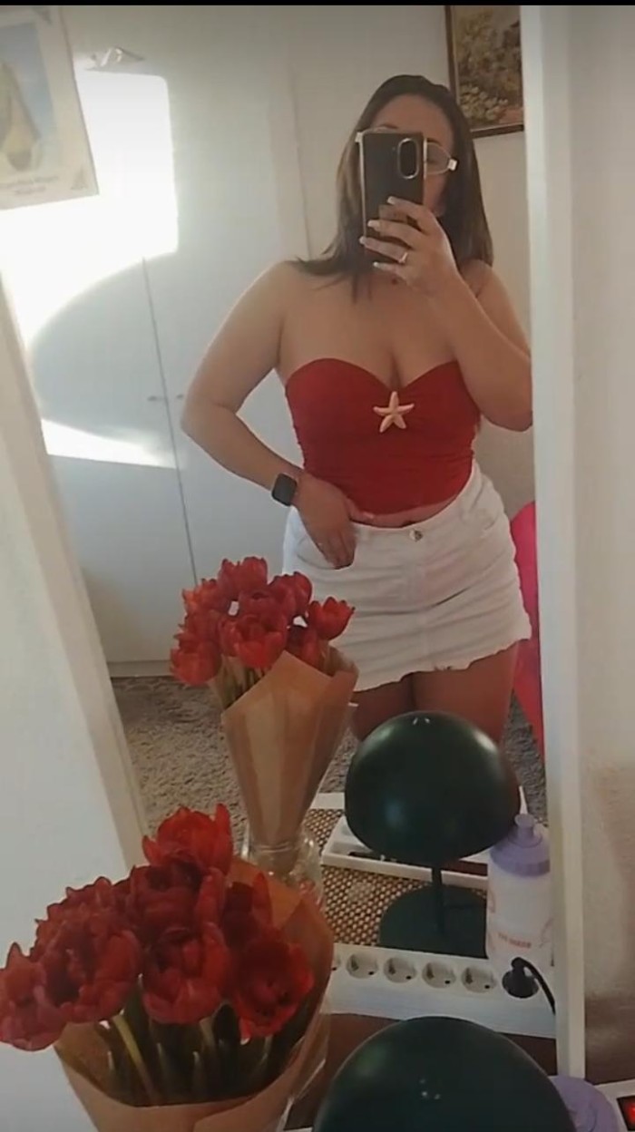 JOVENCITA PARAGUAYA YOGURINA GUAPISIMA NOVEDAD 24H