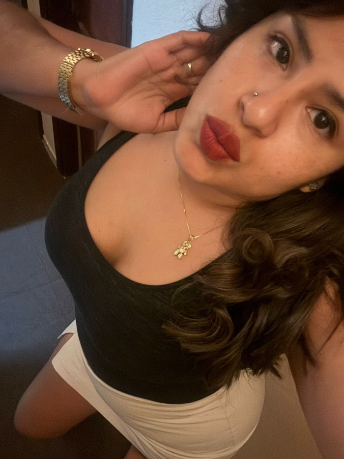 SOY RUBÍ UNA CHICA HERMOSA Y MUY DULCE