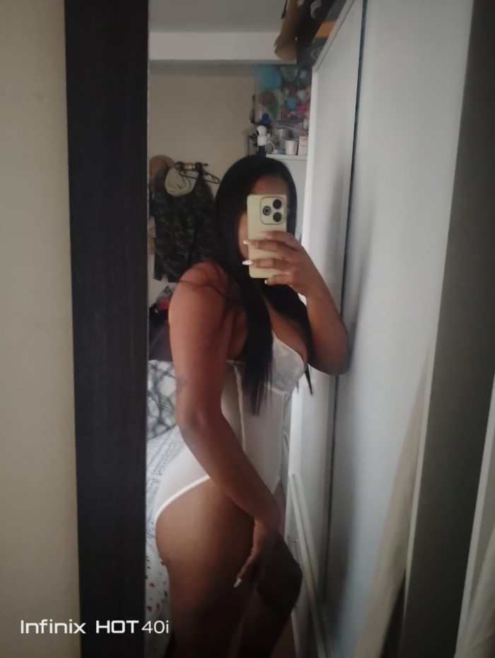 MULATA SUPER RICA POLVO 25€ VEN A PROVARME AMOR