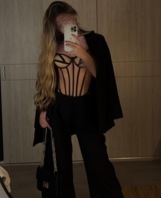ESPAÑOLA HERMOSA SENSUAL MUY COMPLACIENTE