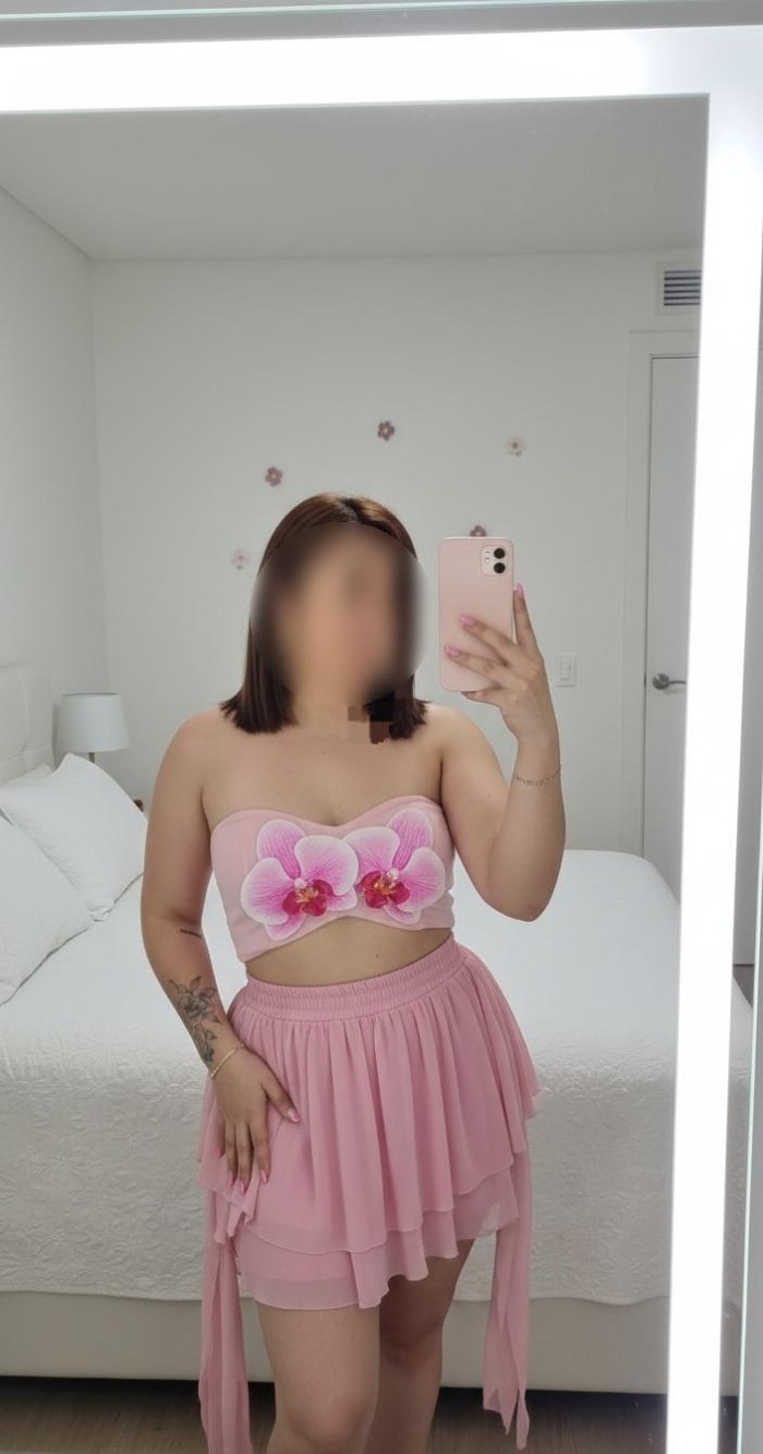 SOY LORENA, VENEZOLANA DISCRETA Y ARDIENTE