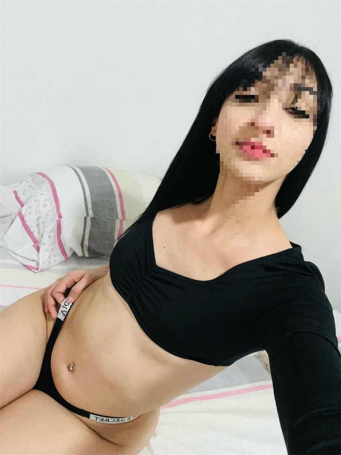 COMPLACIENTE SENSUAL APASIONADA DESEOSA DE SEXO