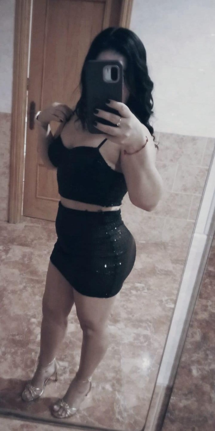 EN VALDEPEÑAS LILIANA CON GANAS DE FOLLARTE