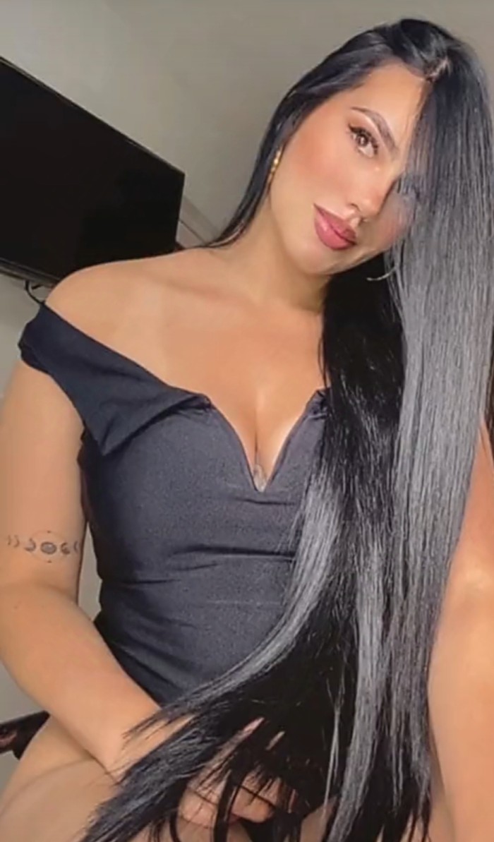 Hermosa dama natural