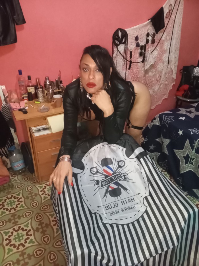 Leonela Suárez, 35 años, venezolana transexual en Vilafranca del Penedés
