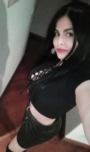 VEN Y QUITAME MIS TANGUITAS CON LA BOCA EN ALTZA