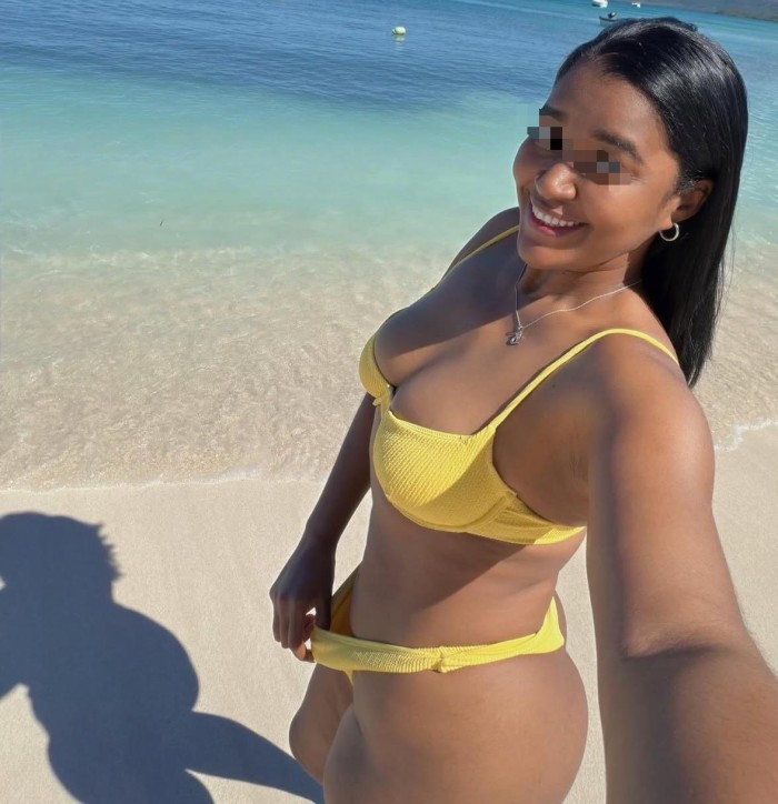 Susana cachonda mulata en tu zona