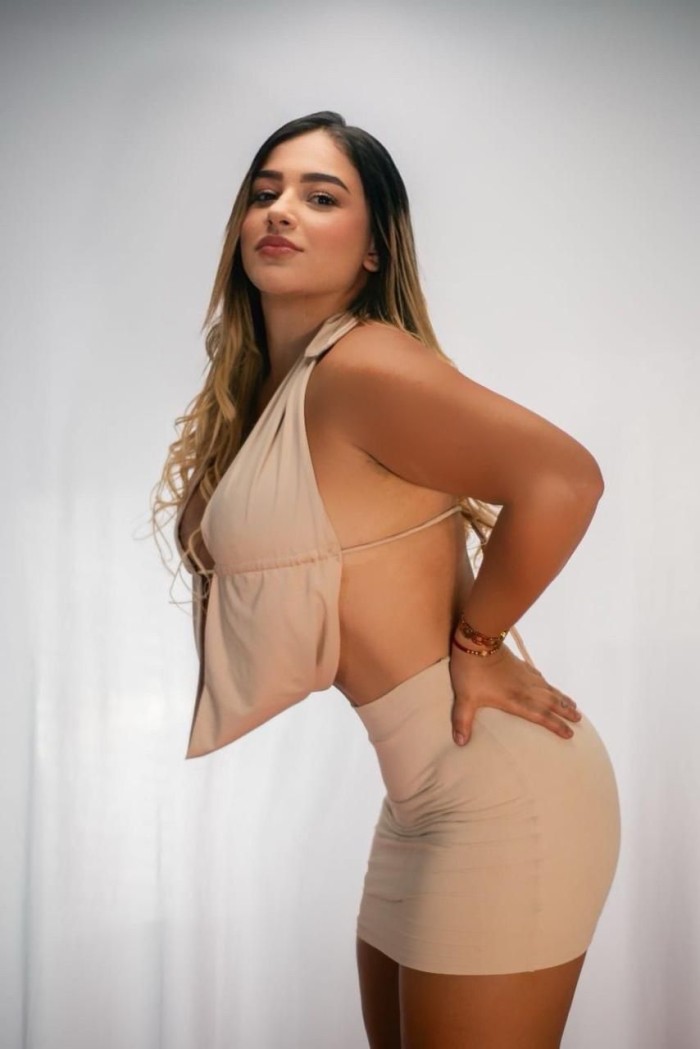 EN OPORTO SENSUALIDAD COMPLACERE TU DESEO