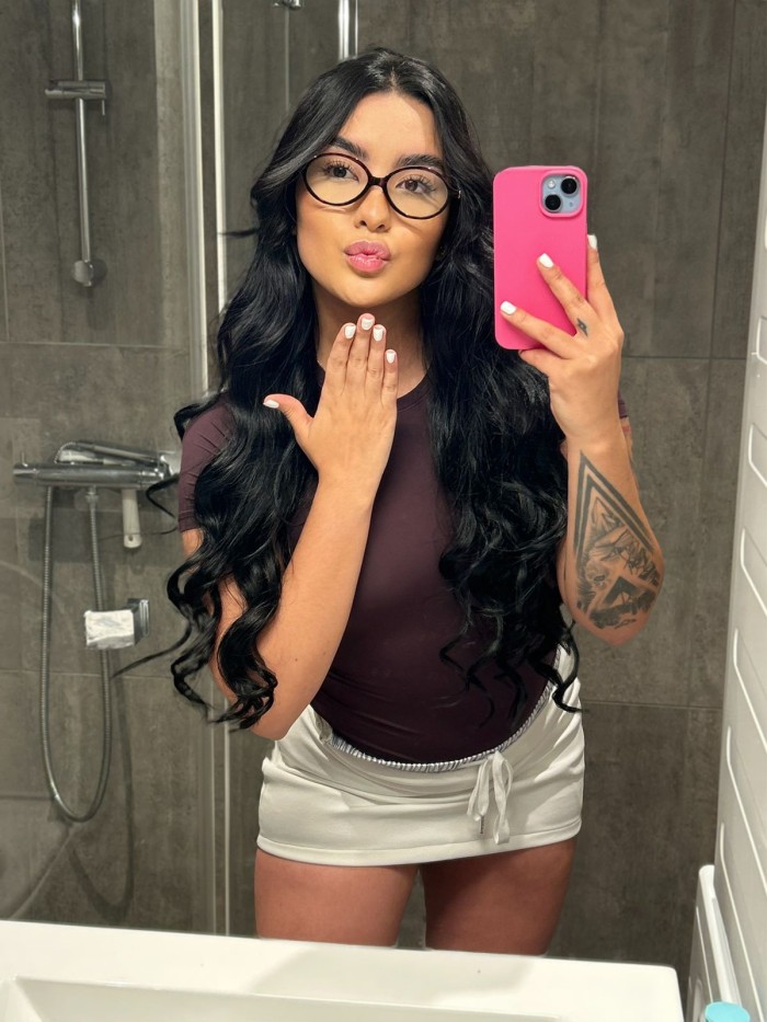 QUE TUS DESEOS TOMEN MI CUERPO EN LOS NAREJOS